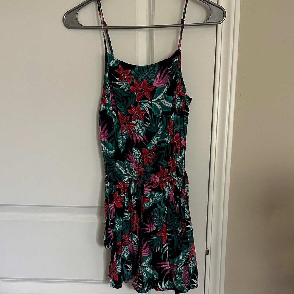 Floral Print Romper - Picture 3 of 7